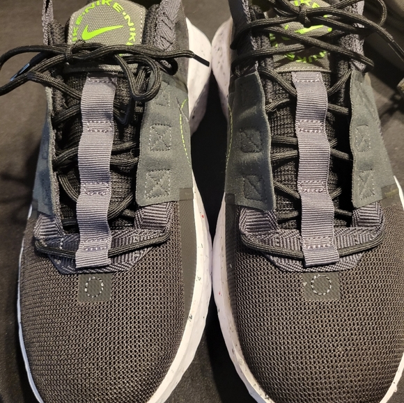 BRAND NEW Nike Crater Impact Black Shoe with White Bottom - Picture 5 of 8